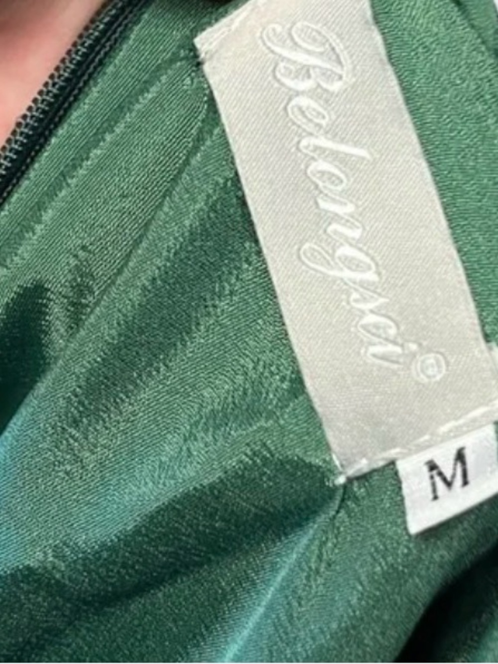 Women's Emerald Green V-Neck Bell Sleeve Top - Picture 3 of 3